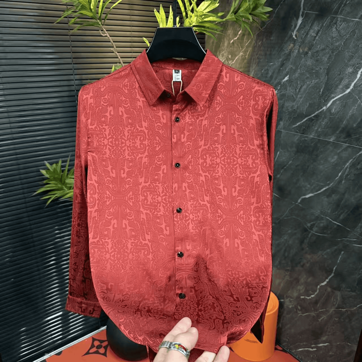 Slim Fit Wrinkle-Free Shirt